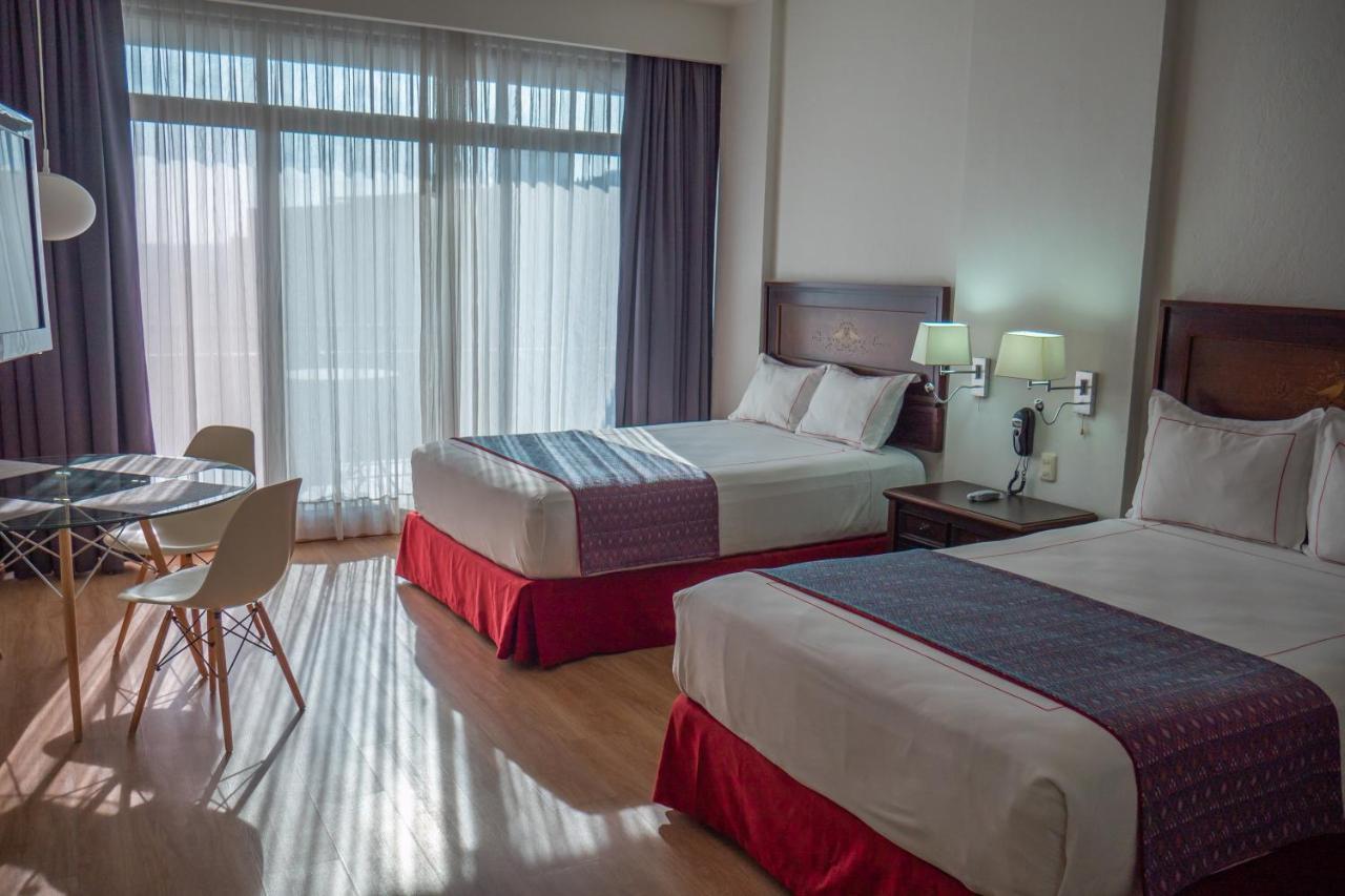 Hotel Fenix Γκουανταλαχάρα Εξωτερικό φωτογραφία