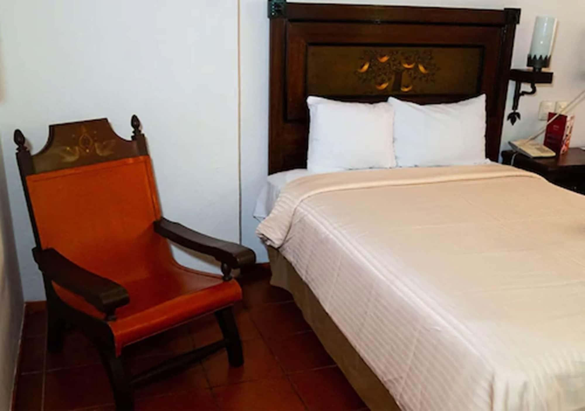 Hotel Fenix Γκουανταλαχάρα Εξωτερικό φωτογραφία